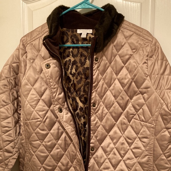 Charter Club Woman Size 1X Gold Quilted Jacket with Leopard Print Lining - Picture 2 of 10